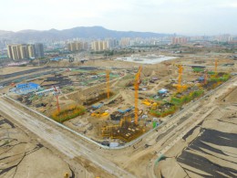 蘭州恒大山水城項(xiàng)目D、E地塊土石方工程施工